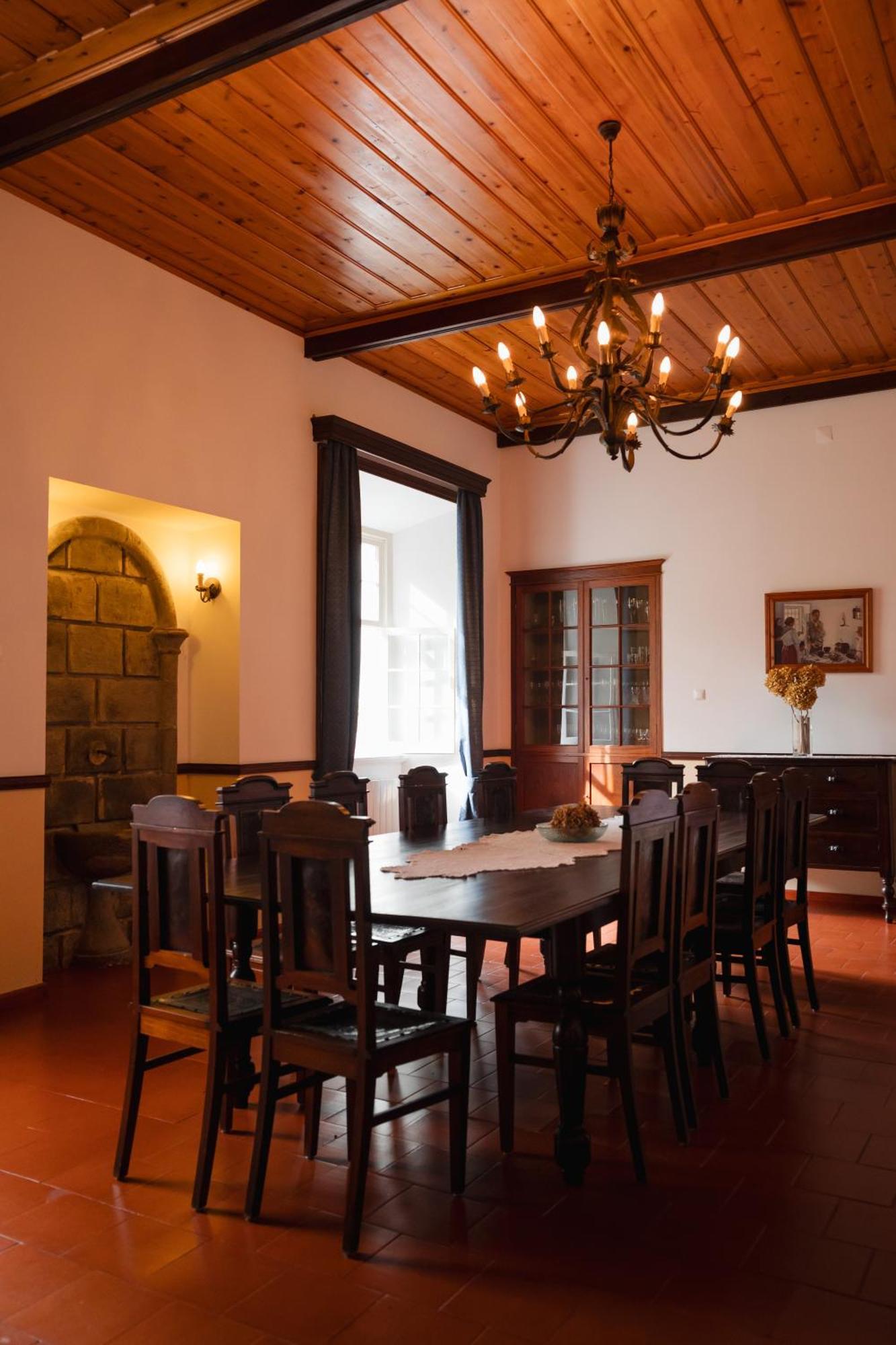Bed and Breakfast Solar De Lalem à Maia  Extérieur photo