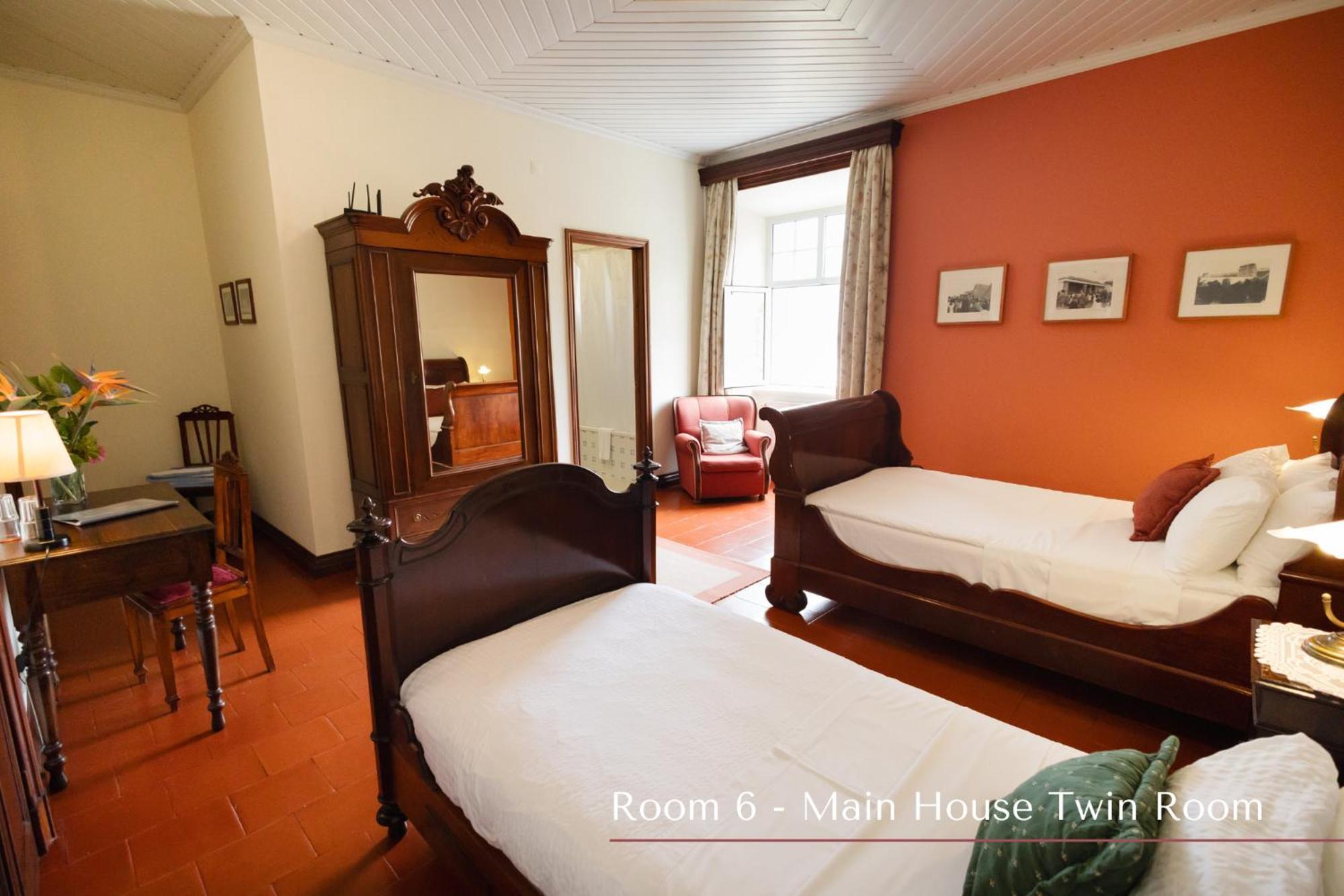 Bed and Breakfast Solar De Lalem à Maia  Extérieur photo
