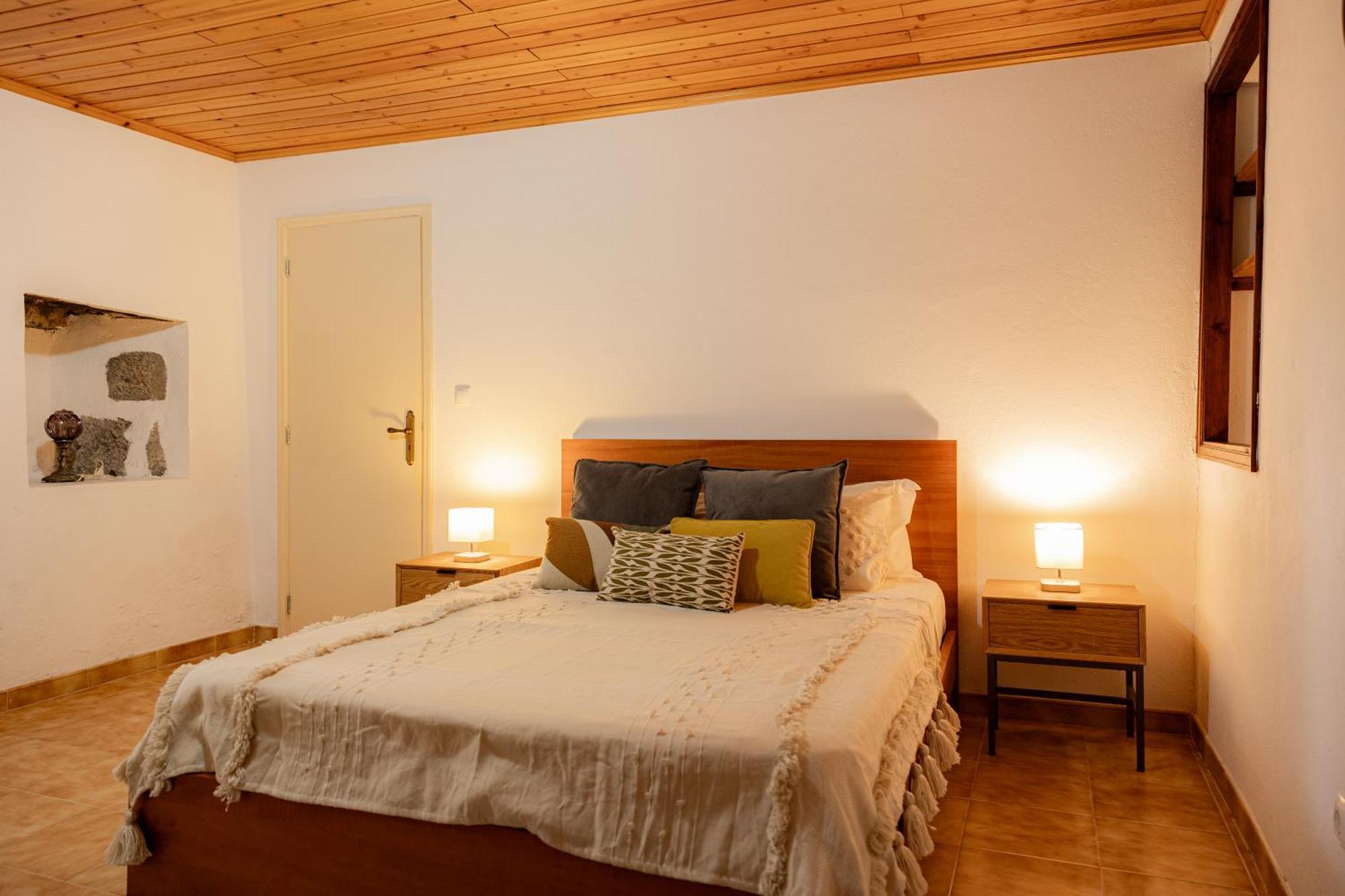 Bed and Breakfast Solar De Lalem à Maia  Chambre photo